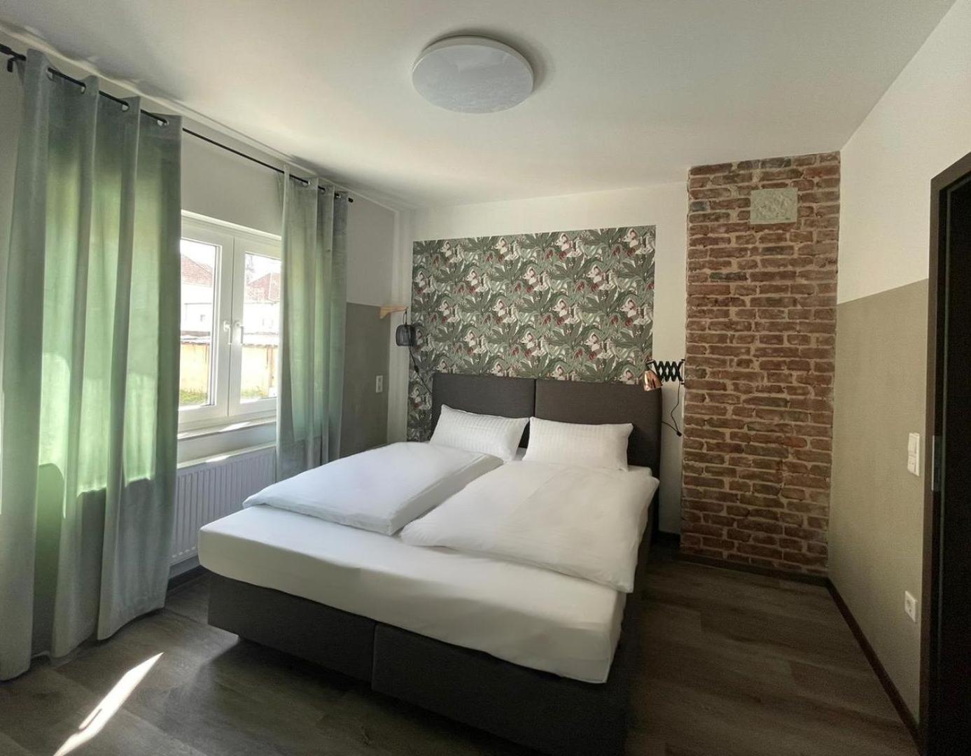 Haus 15 Apartments Bielefeld Bagian luar foto