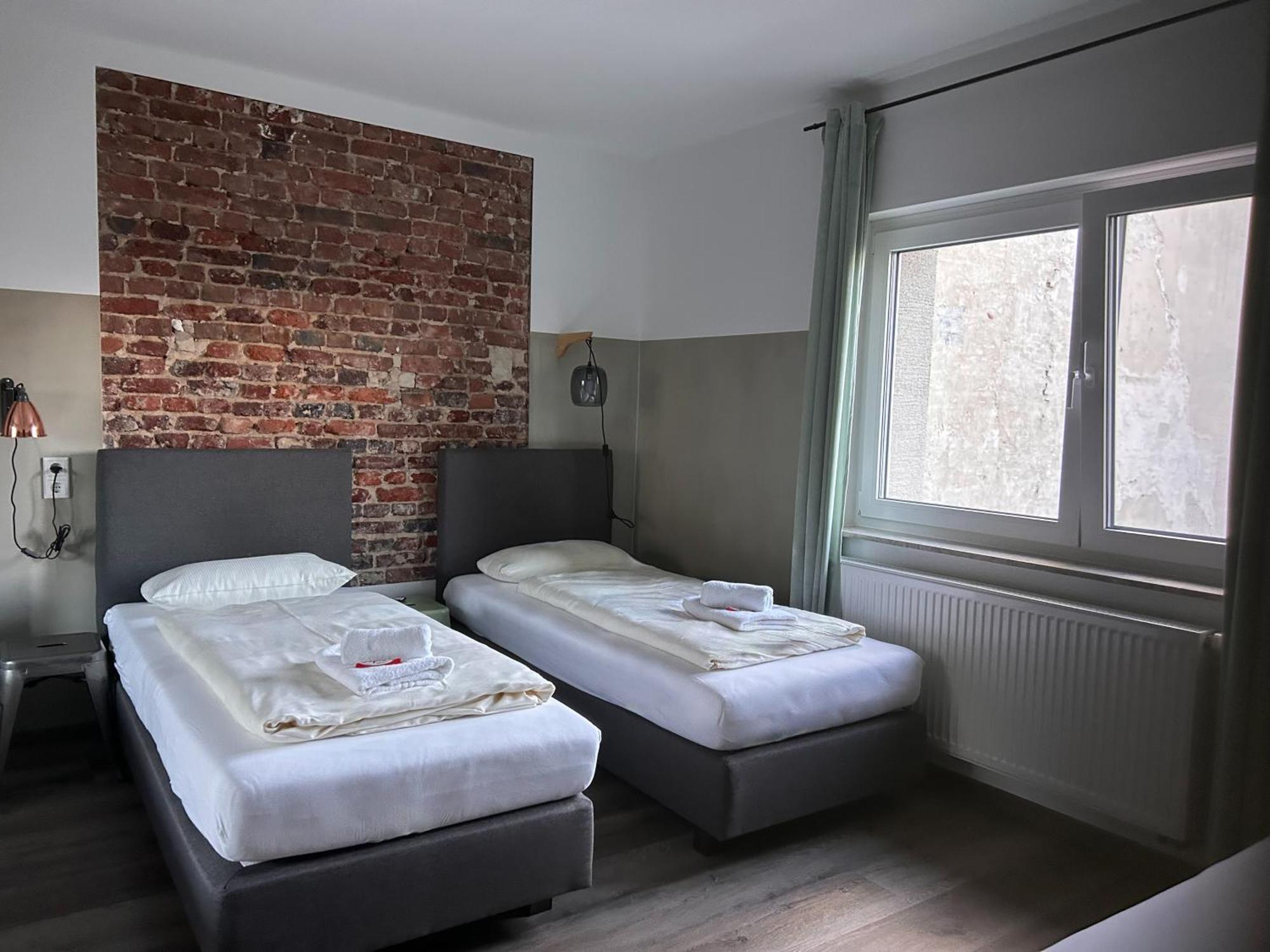 Haus 15 Apartments Bielefeld Bagian luar foto